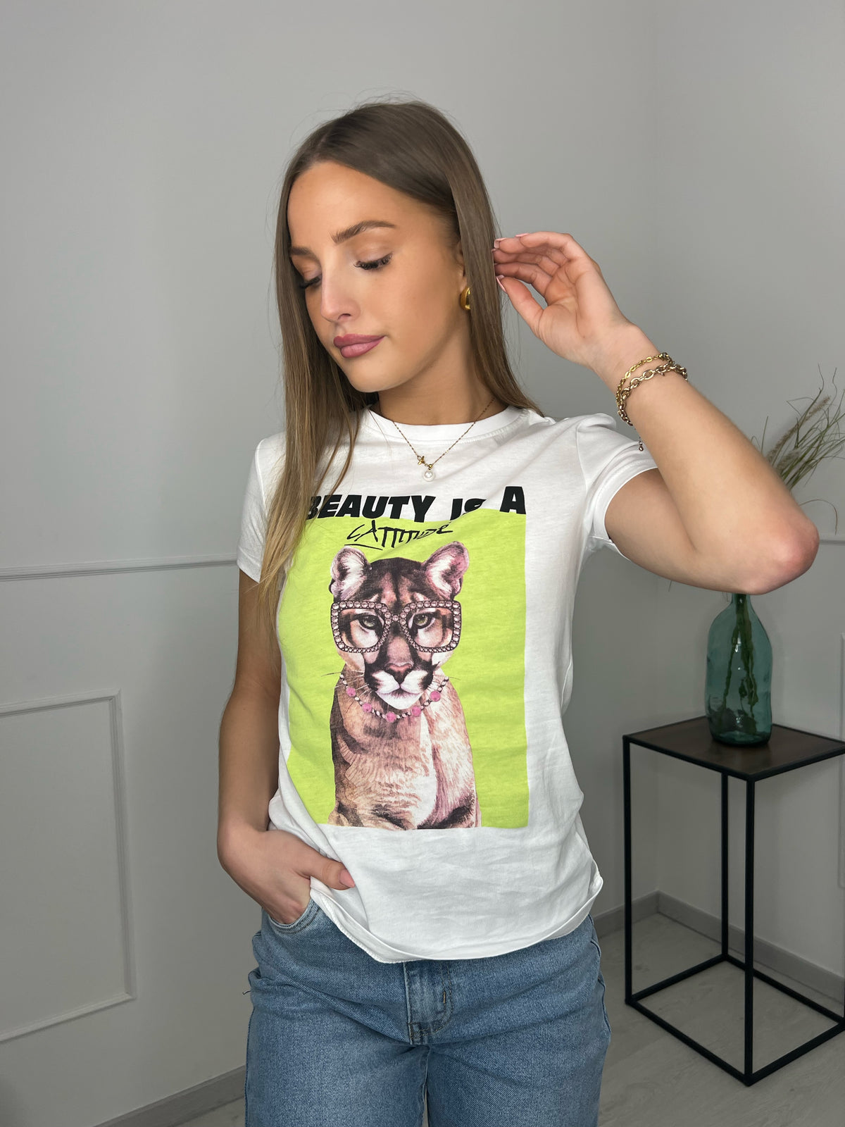 T-SHIRT ONLY LILY